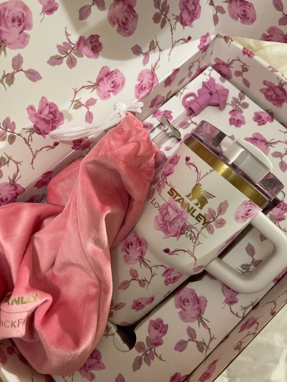 🌸Stanley x Love Shack Fancy 🌸 20oz Quencher Ribbon Rosa Limited Edition